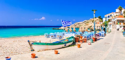 Gardinen Traditionelle griechische Tavernen am Meer. schöne Insel Samos, Dorf Kokkari © Freesurf