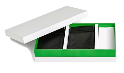 Box packaging with open lid and blank black  sachet packets. 3d illustration