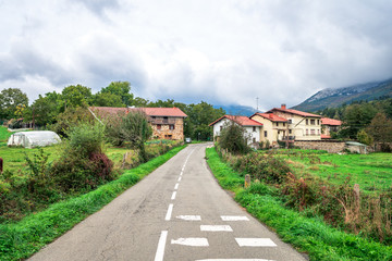 Fototapeta na wymiar rural topwn at basque country 