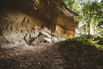 Obraz premium tunnel in cave