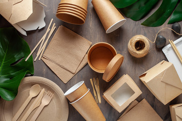 Eco craft paper tableware.