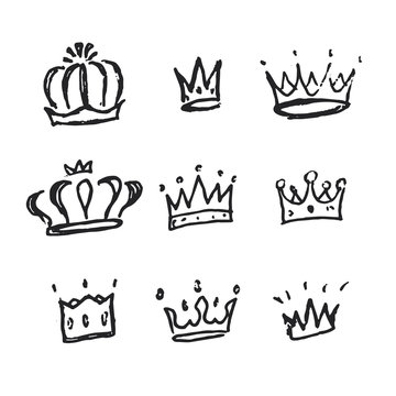 Sketch crown. Simple graffiti crowning, elegant queen or king crowns hand drawn. Royal imperial coronation symbols, monarch majestic jewel tiara isolated icons vector illustration set