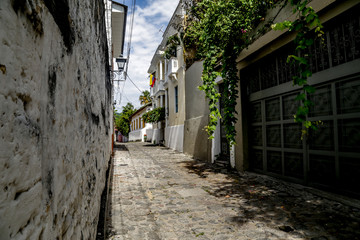 Fototapeta na wymiar Calle de las Tranpas Honda 