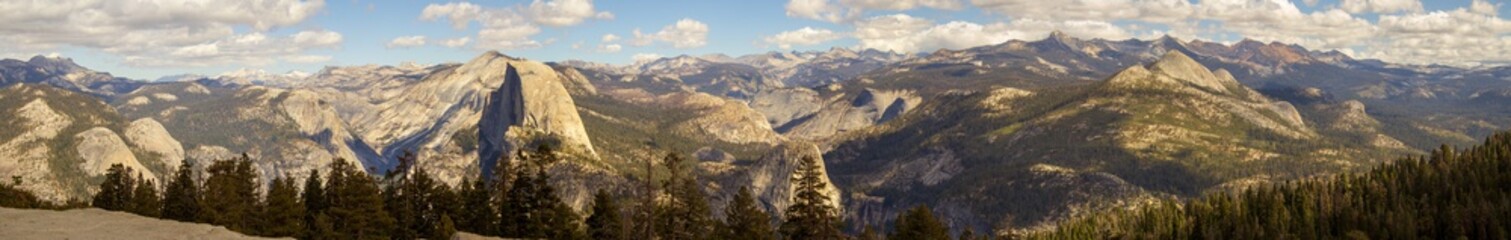 Fototapeta premium Yosemite Fall 2019