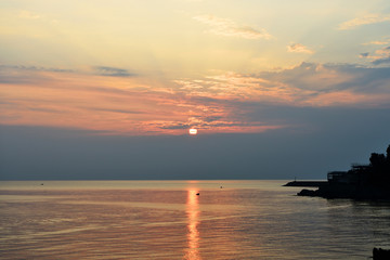 Obraz premium Beautiful seascape in the early morning near the coast of Sicily, Italy