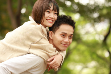 Fototapeta premium 笑顔のカップル