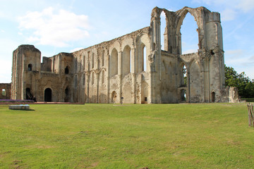 Fototapeta na wymiar abbey of maillezais - vendee - france