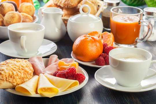 Fresh and continental breakfast table