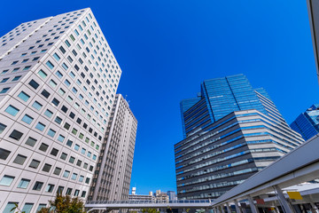 大崎のオフィスビル街の風景