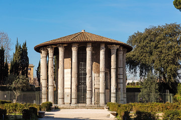 Fototapeta na wymiar Ancient rotonda in Rome. Temple of Hercules, Italy