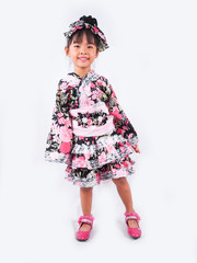 asian little girl  Wearing yukata on white backgound
