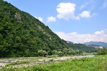 Fototapeta na wymiar 新潟県魚野川