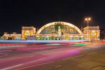 Hua Lamphong train station was built since 1910 - long exposurs