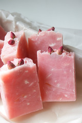Olive Oil Soap Suitable for people with skin problems. Nourishes the skin soft and moist.