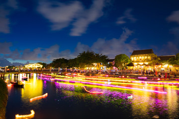 Fototapeta na wymiar Hoi An Lantern Festival in Vietnam