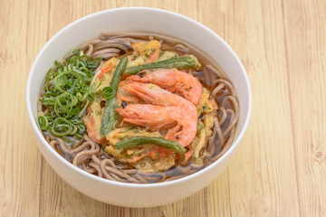 海老のかき揚げ蕎麦