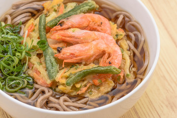 海老のかき揚げ蕎麦