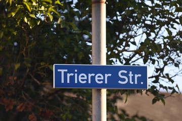 Obraz premium Road name, Trierer Straße, in Germany