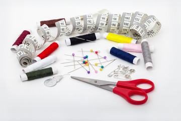 Fototapeta na wymiar Sewing kit