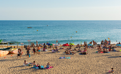 Fototapeta na wymiar Carvoeiro Beach (Algarve, Portugal)