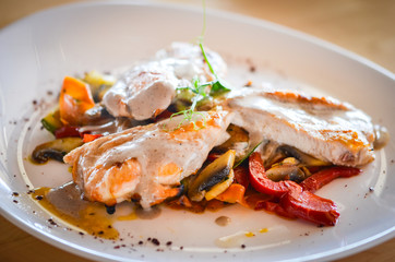 grilled meat & vegetables with fresh ingredients