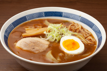 カレーラーメン