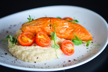 fresh grilled salmon with lime sauce