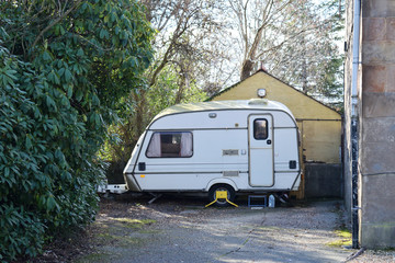 Old Neglected Caravan 2043-040