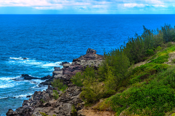 View of the Pacific Ocean from the northern coast of Maui in Hawaii