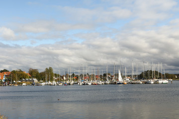 Fototapeta na wymiar Hafen Binnenostsee