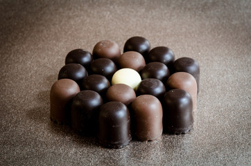 Black and white chocolate marshmallows