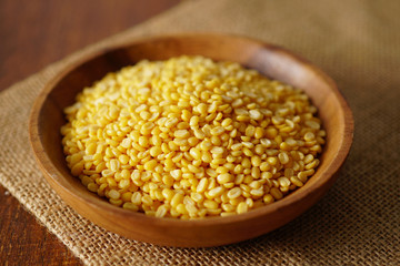 ムング豆 皮なし　緑豆