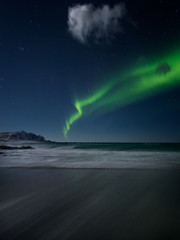 Polarlichter am Strand
