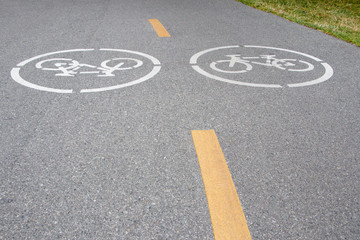 Two way bicycle lane