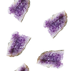 Amethyst druze crystal stone mineral seamless pattern. Purple rough quartz crystals geode on white...