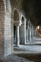 Arcos del monasterio de Ripoll