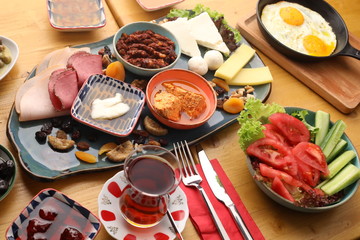 Fototapeta na wymiar Turkish breakfast with Turkish tea