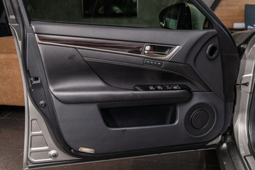 Obraz na płótnie Canvas modern car interior