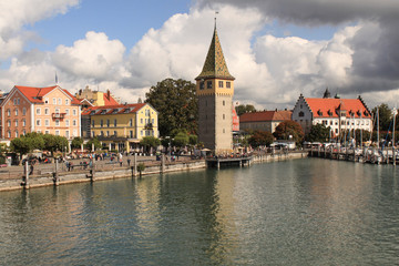 Lindau (Bodensee); Hafenpromenade mit Mangturm