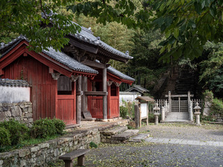対馬　万松院の風景　山門