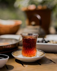 hot black tea in armudu glass