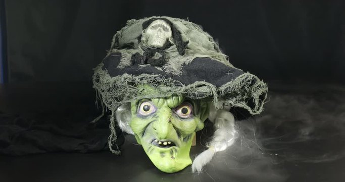 Strega di Halloween