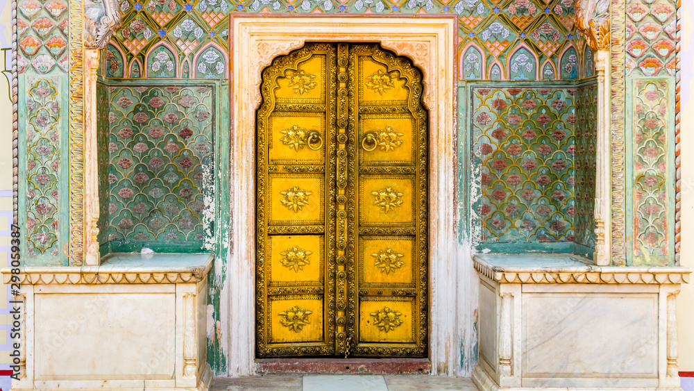 Wall mural peacock gate, jaipur city palace in jaipur city, rajasthan, india