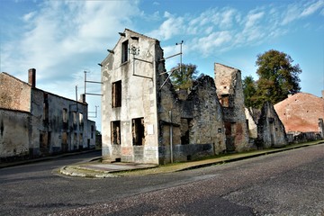 Pueblo destruído de Oradour sur Glane