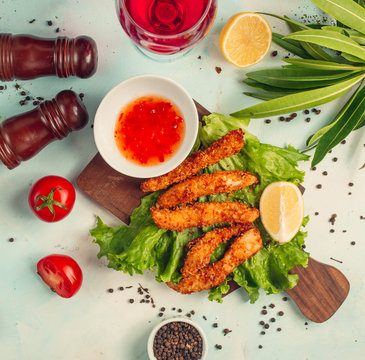 chicken naggets with barbecue sauce top view