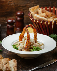 fettucine with shrimps under cream sauce