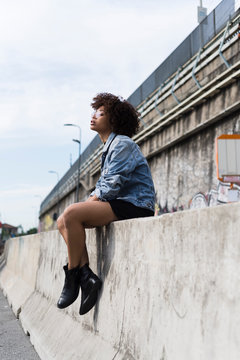 Attitude urban girl