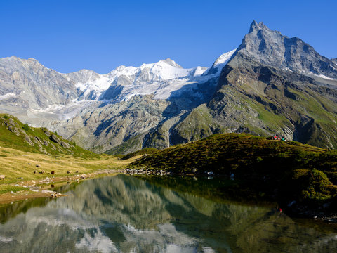 Mountain scenery at Lac d'Arpitetta