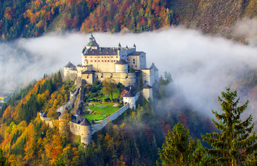 Fototapeta premium Die Burg Hohenwerfen 