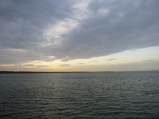 Naklejka premium sunset over the sea